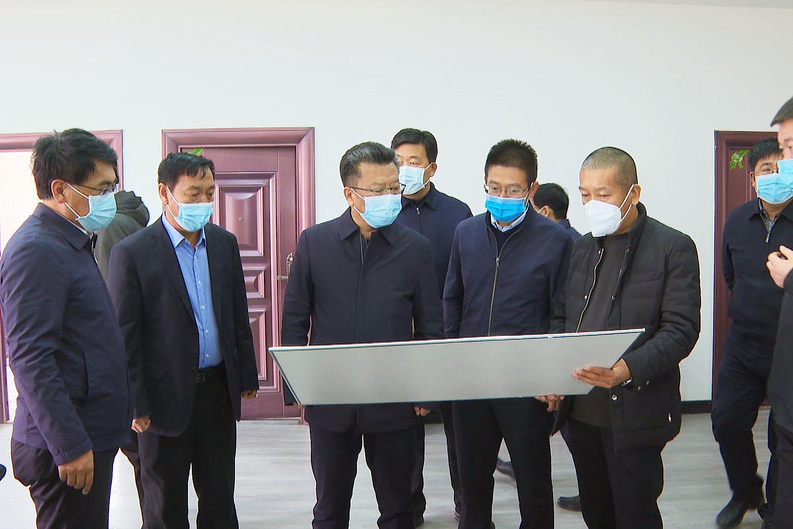 县长陈启智副书记孙万彬王之虎(挂职)副县长李学雄高政琇王兆奎(挂职)
